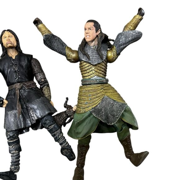 Lord of The Rings Action Figures Lot Of 15 Weapons  LOTR Marvel 2002 Horses - Picture 10 of 16